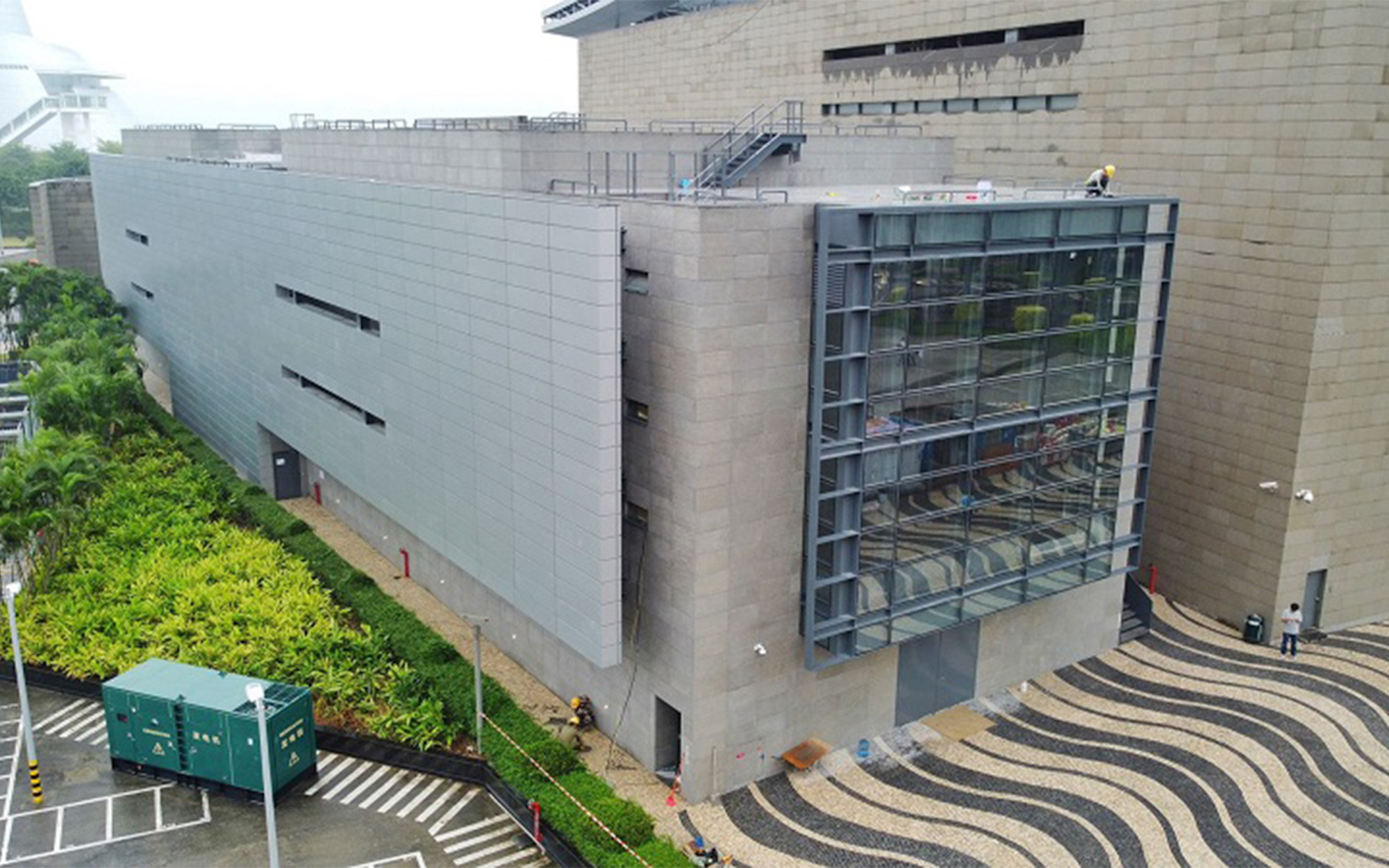 Arts groups tour the new Black Box Theatre