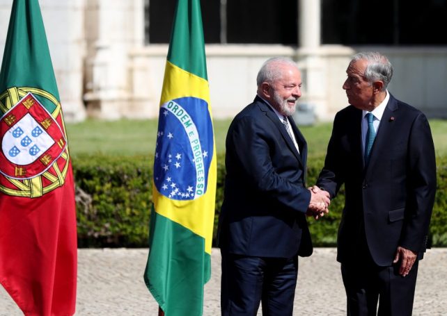 Lula holds talks in Lisbon, on a mission to reset ties with Brazil’s main partners