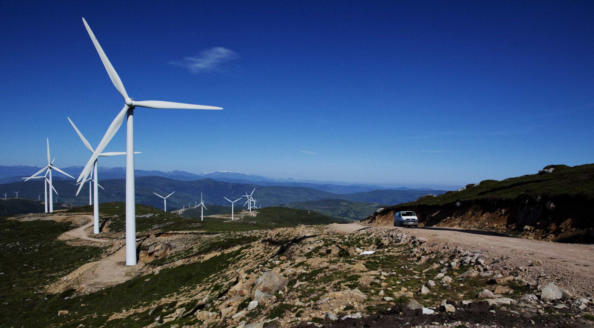 The world’s largest wind tower maker is making major investments in Portugal