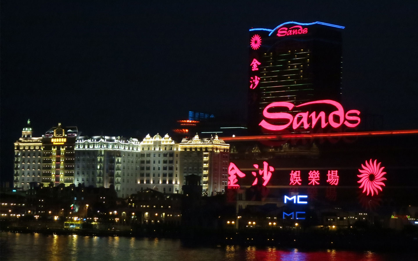 This is how much revenue Sands China generated in the second quarter of the year