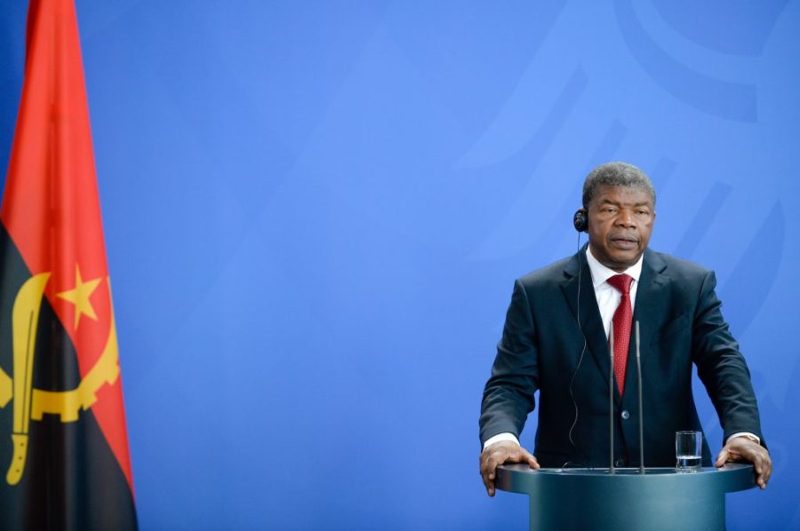 Angola’s president calls for the development of the country’s navy