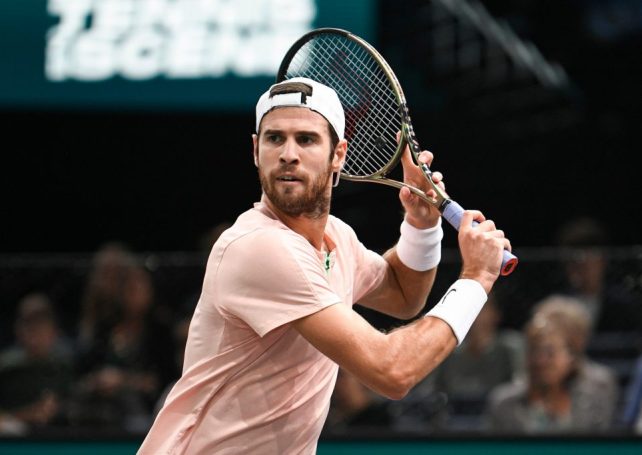 Karen Khachanov triumphs at the ATP Zhuhai tennis championships