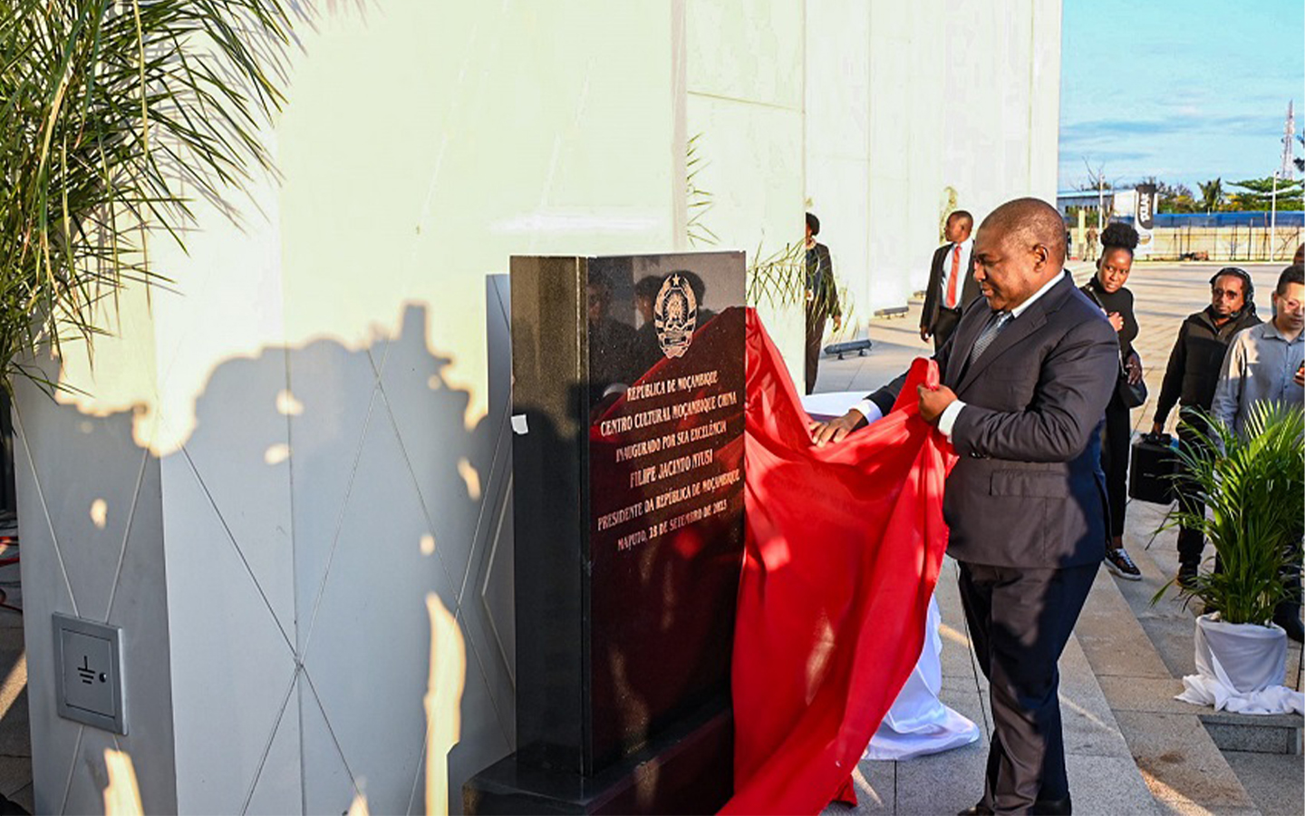 New Chinese-built centre to promote art and culture in Mozambique