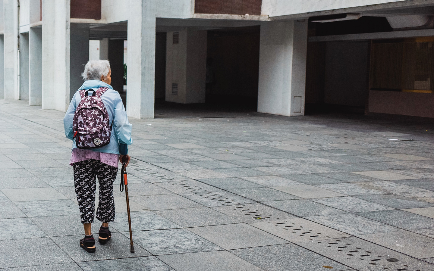 Macao’s elderly are struggling in the cold weather