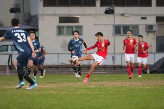Macao footballer David Simões shares his experience with Shanghai Shenhua Football Club