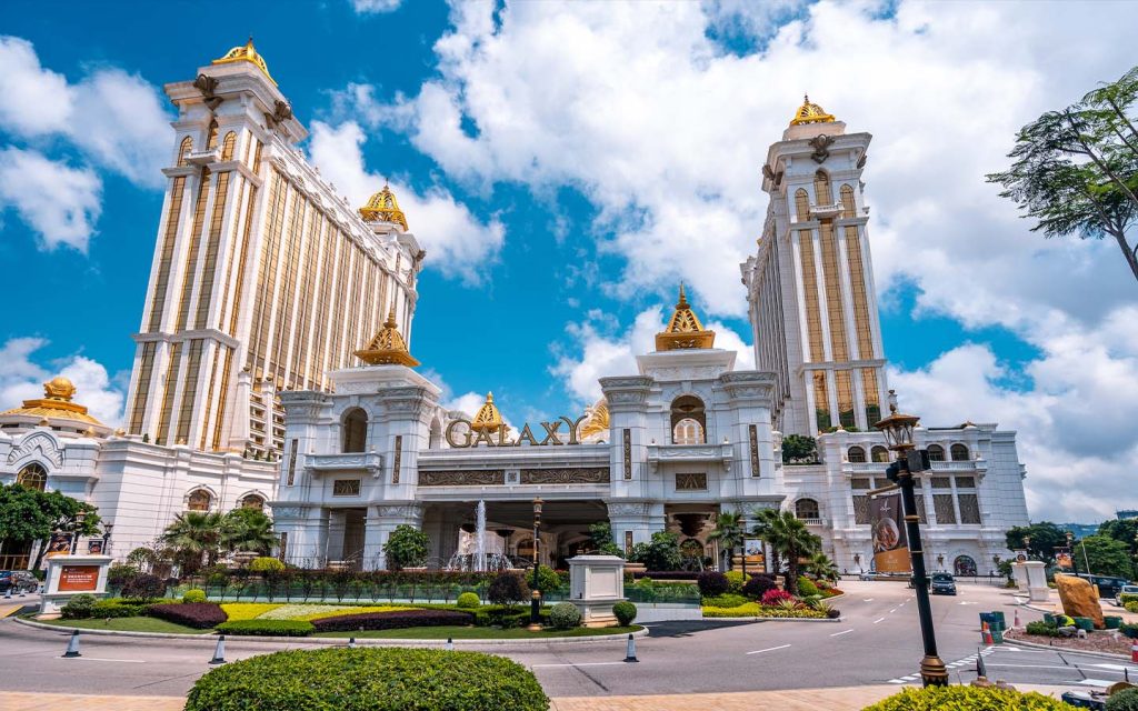 How to eat, drink and entertain yourself for free at Macao’s casinos - Galaxy Macau