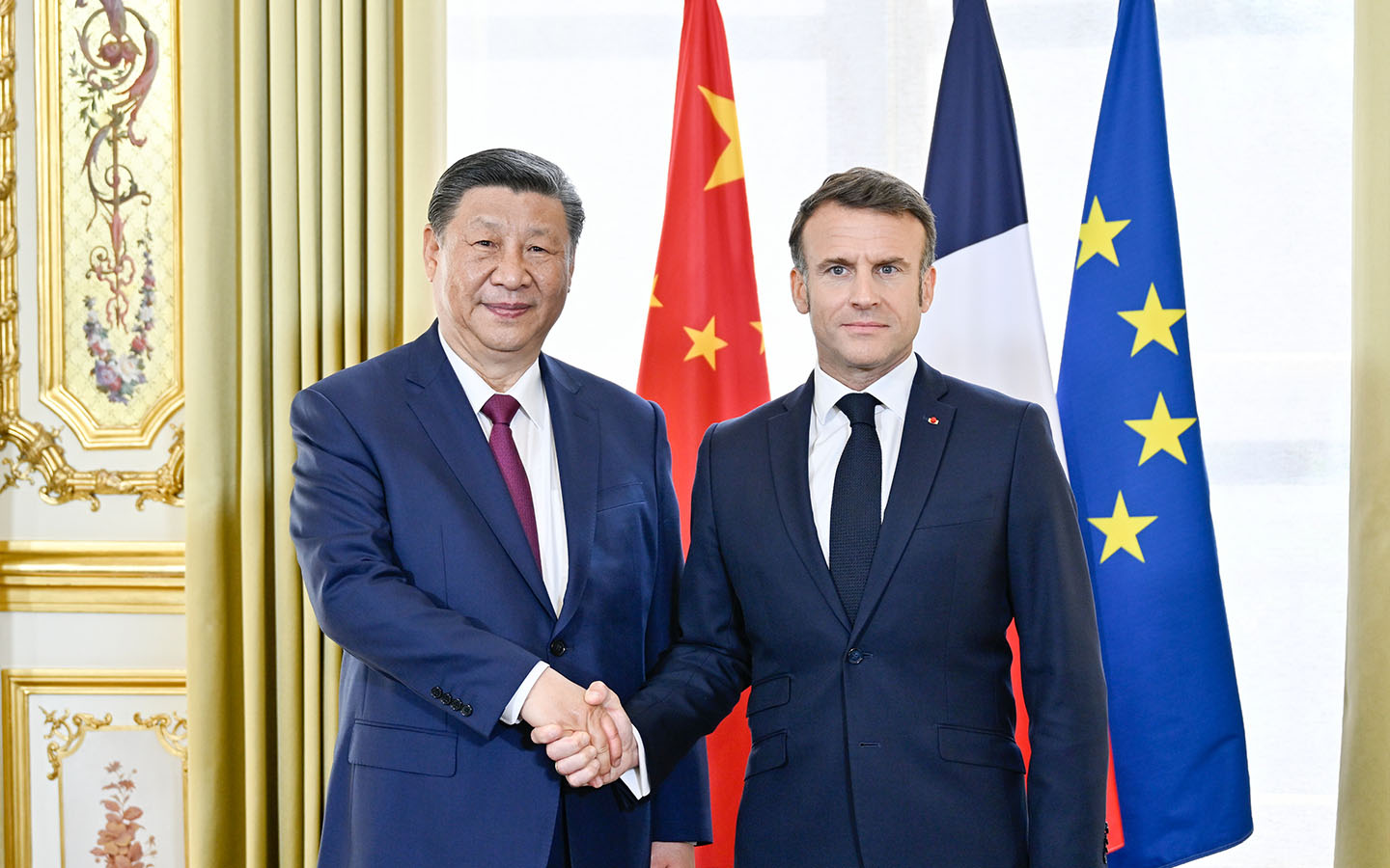 President Xi Jinping declares meeting with French counterpart productive