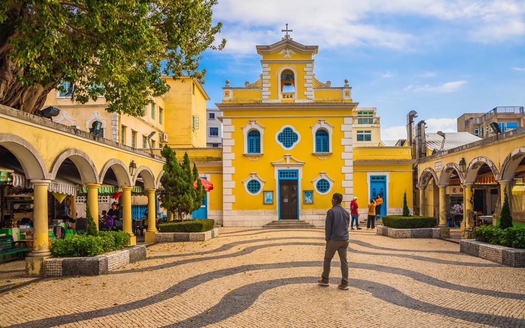 Its Portuguese style buildings and sleep charm make Coloane Village a must-see for visitors