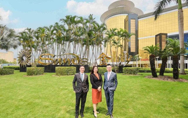 From left: Armindo Gonçalves, Amy Lee and Raymond Ho are long-time team members who have evolved right alongside the city thanks to Sands Macao