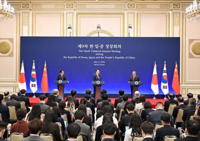 China, Japan and South Korea conclude their first trilateral summit in over four years