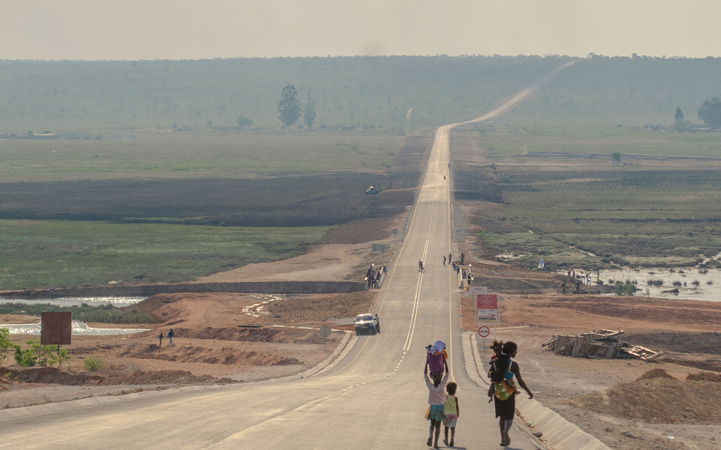 A Chinese state enterprise will build Angola’s first highway