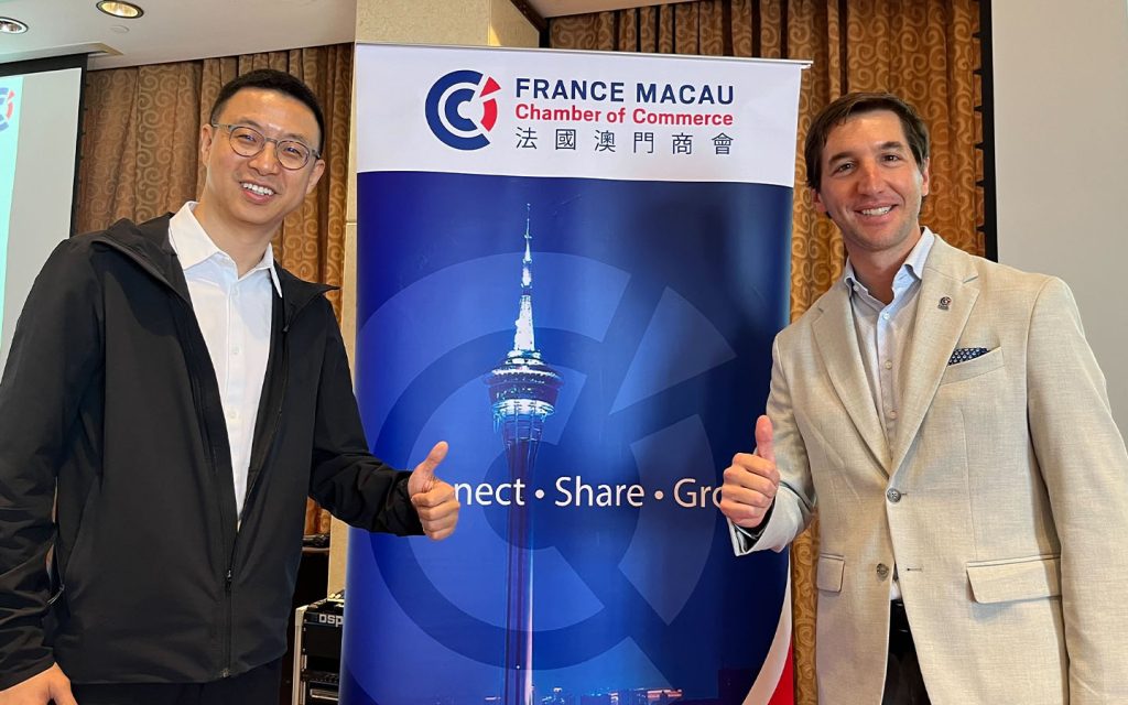 This morning's FMCC talk featured the president of international business development at Macao Pass, Charlie Zhang (left), and moderator José Alvares (right)