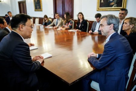 Porto and Shenzhen bolster ties