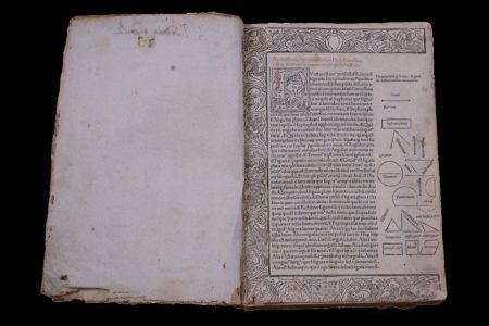 The University of Macau has acquired a precious edition of Euclid’s Elements