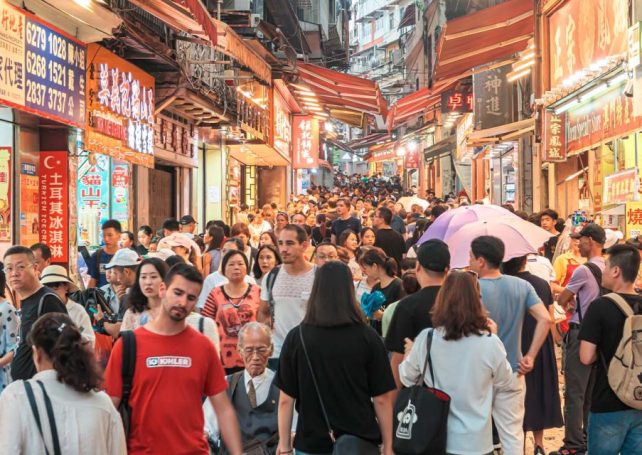 A lot more foreigners are visiting Macao on package tours