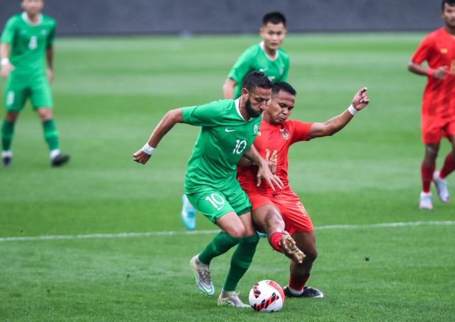 FIFA says foreign nationals can’t play football for the Macao team