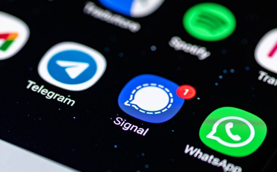 Russia blocks messaging service Signal