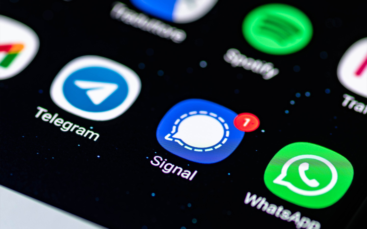 Russia blocks messaging service Signal