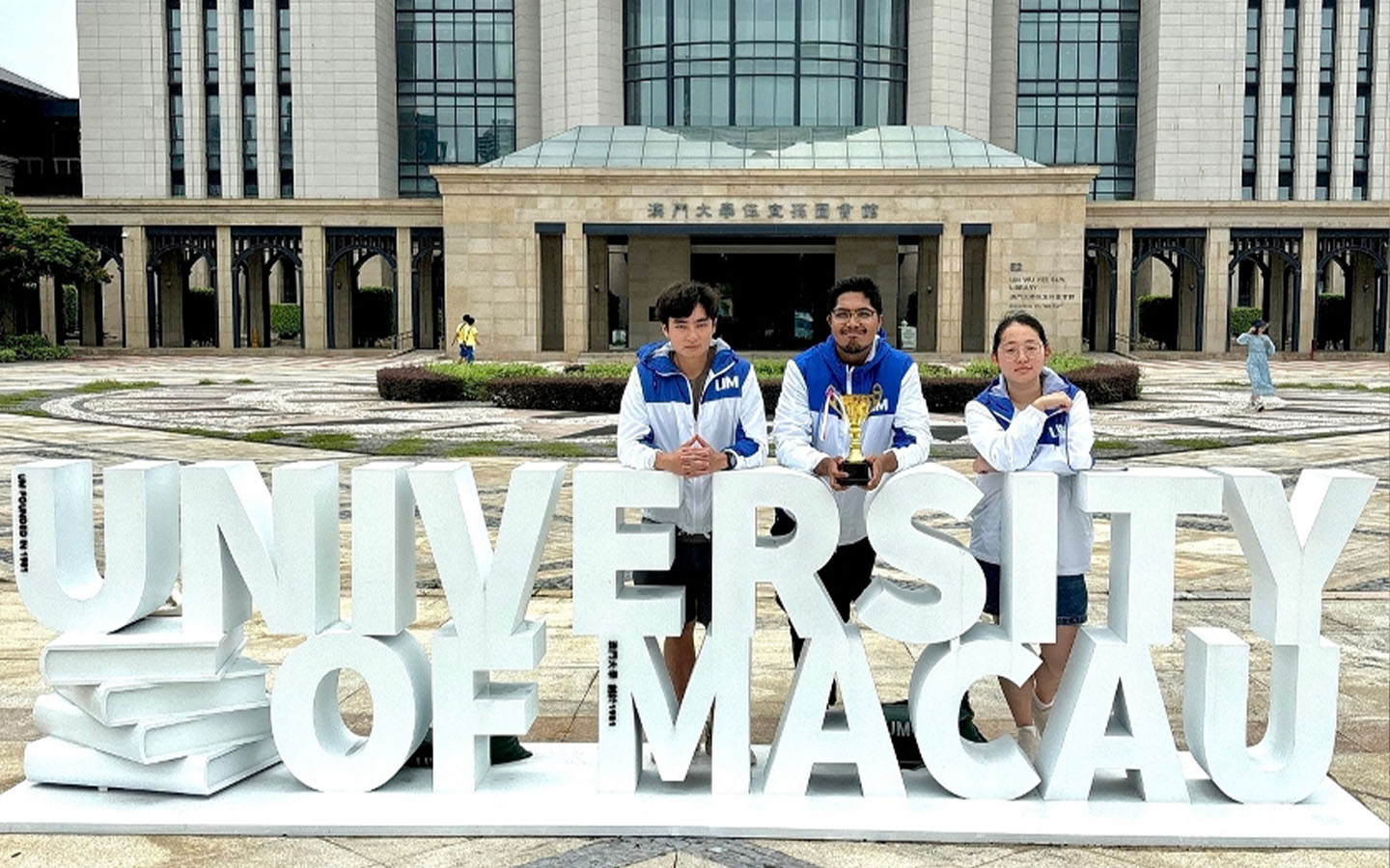 UM’s English debating team emerges triumphant in national competition