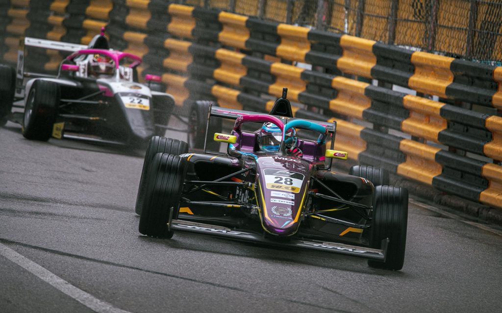 Siu drove at speeds of up to 200 km/hr on the Macao Grand Prix’s Guia Circuit, one of the most challenging race tracks in the world