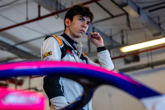 Local racer Tiago Rodrigues will compete for Evans GP at the Macau Grand Prix