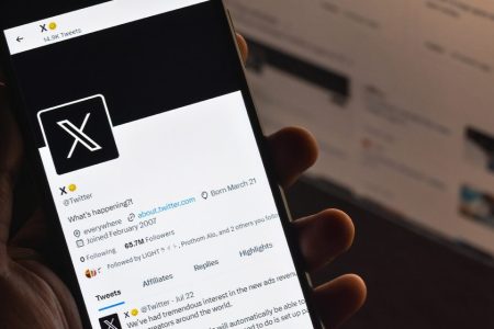 Social media platform X returns to Brazil