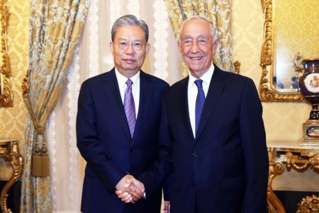 China’s top legislator meets with Portugal’s leaders