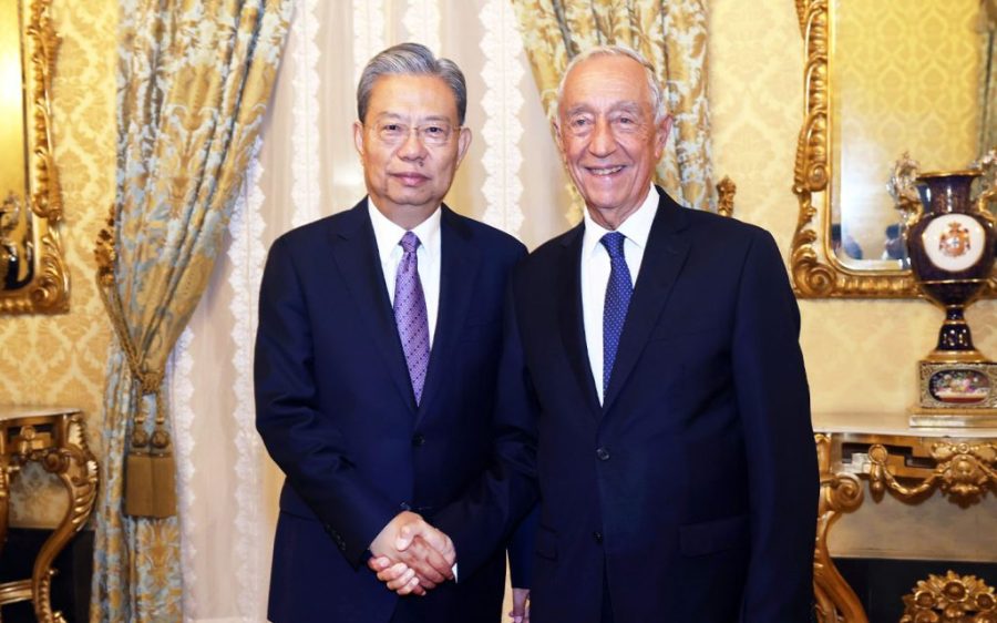 China’s top legislator meets with Portugal’s leaders