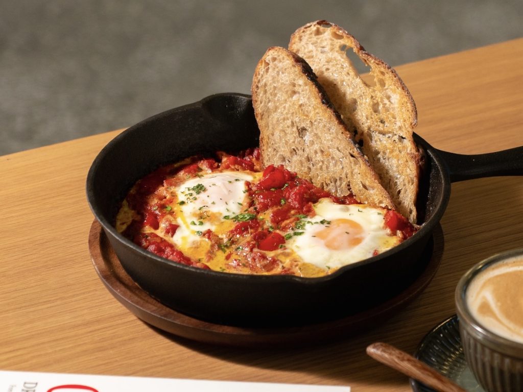 Chenson Shakshuka