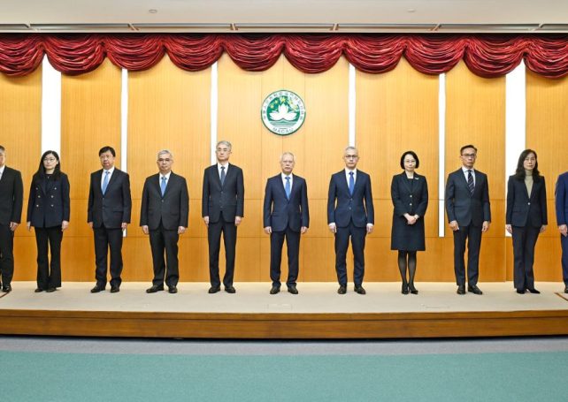 Sam Hou Fai introduces his new cabinet to the public