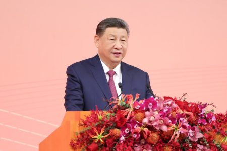 President Xi Jinping addresses a welcome dinner held on the eve of the 25th anniversary of the Macao Special Administrative Region - Photo by Xinhua/Ju Peng