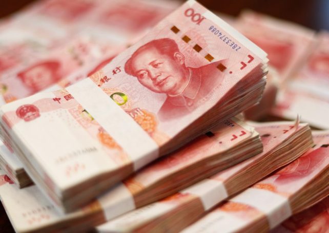 Beijing may consider weakening the yuan, a report says 