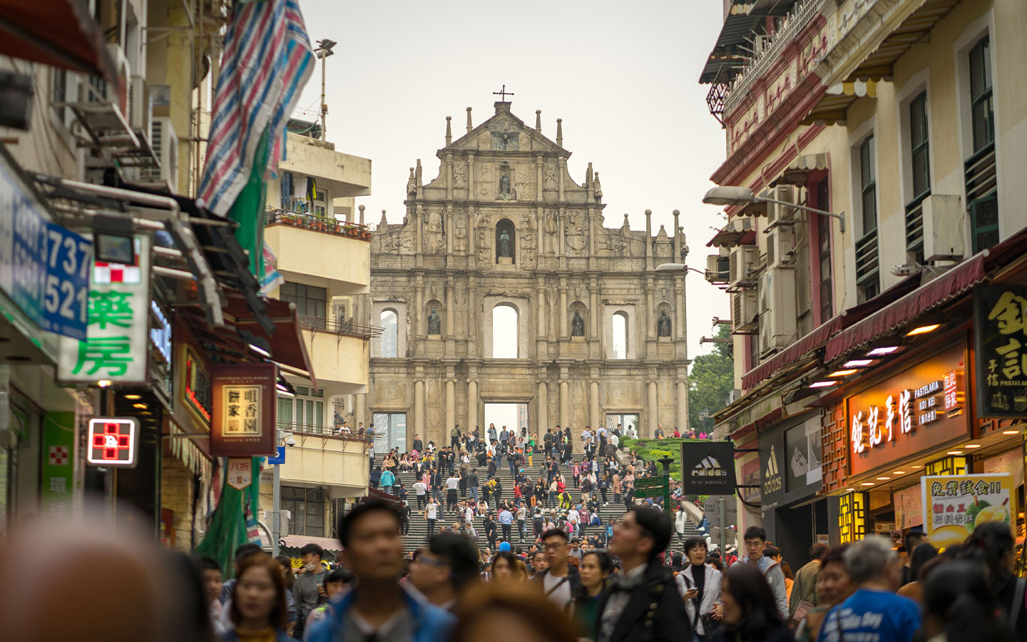 Will Macao see 39 million visitors in 2025? 