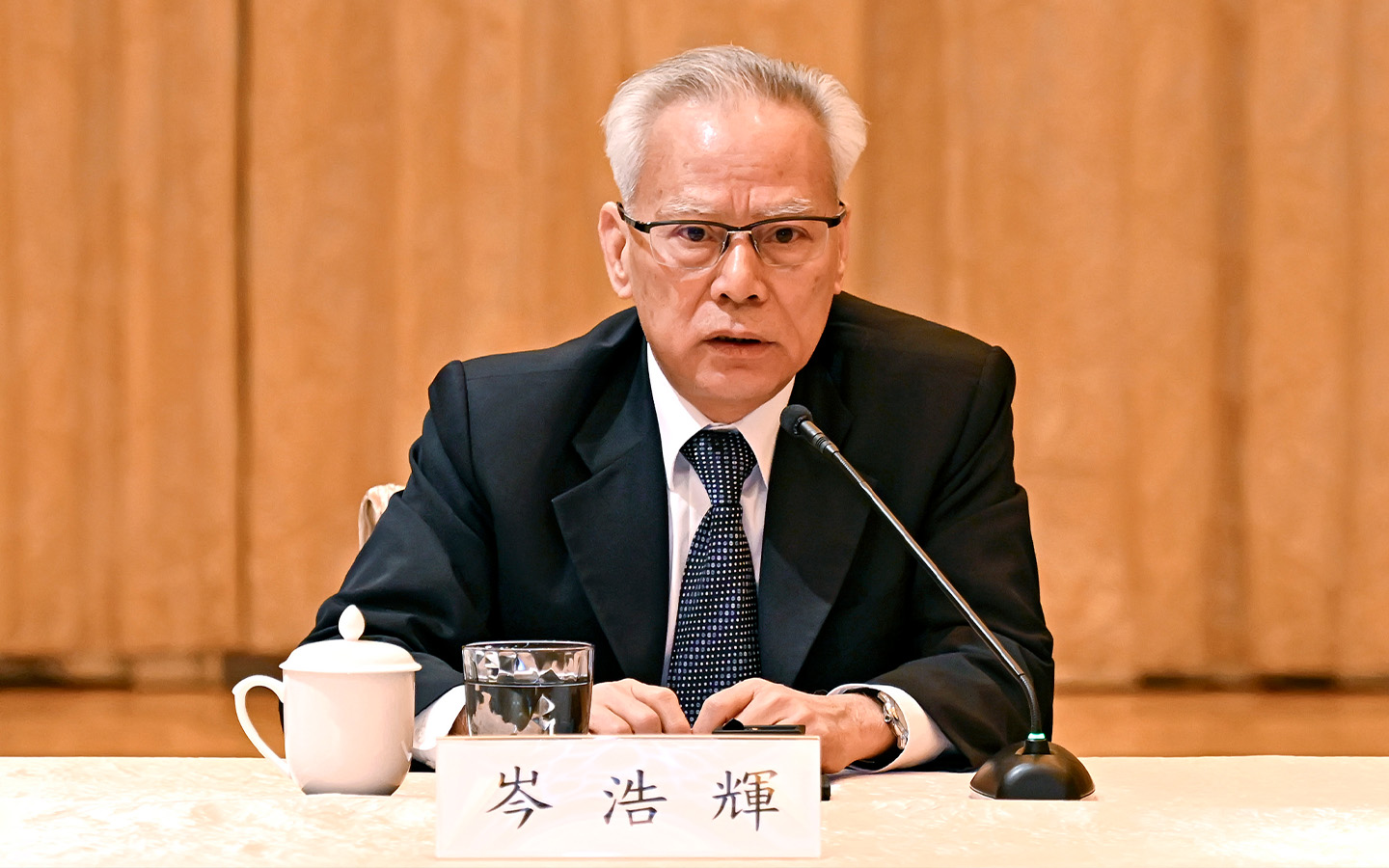 Sam Hou Fai takes a leadership position in Hengqin’s management committee 