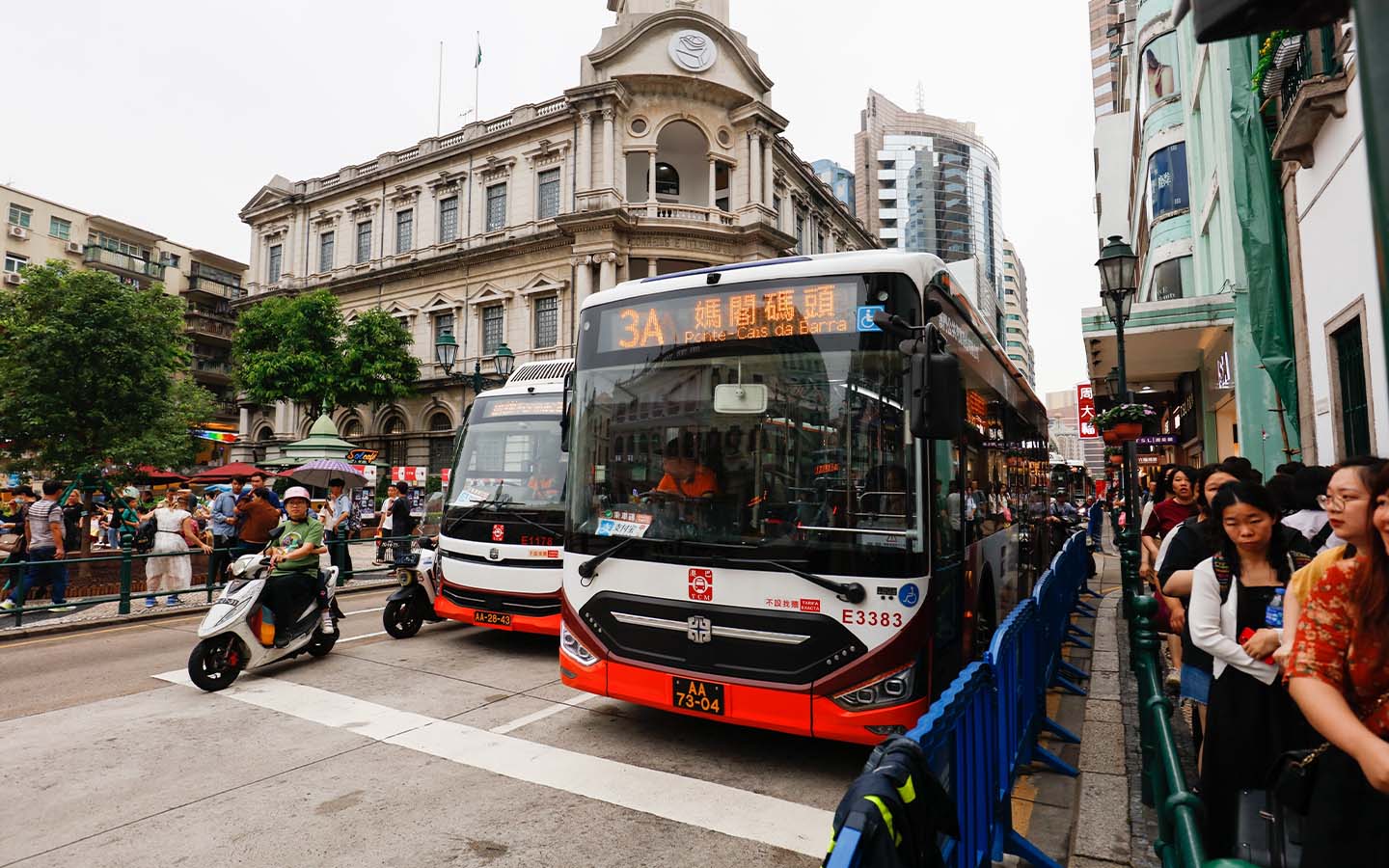 Think before you jaywalk: police have been issuing hundreds of fines