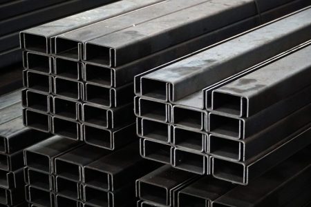 China vows to retaliate against US steel and aluminium tariffs