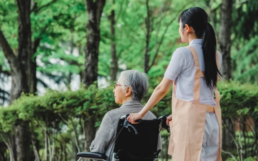 Elderly care facilities in Macao are insufficient, legislator says