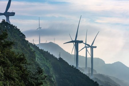 China’s quarterly CO2 emissions fall on the back of a renewable energy surge