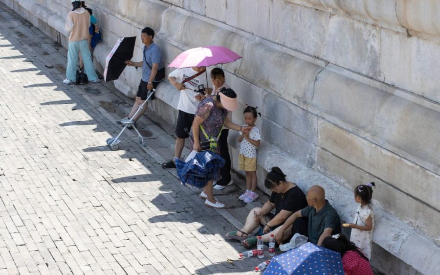 Many parts of the Chinese mainland are being hit by record May heat