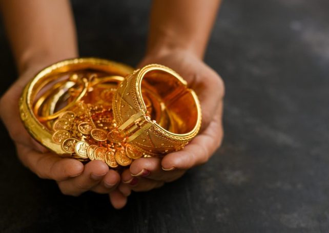 Gold recycling machines are now a thing in Macao