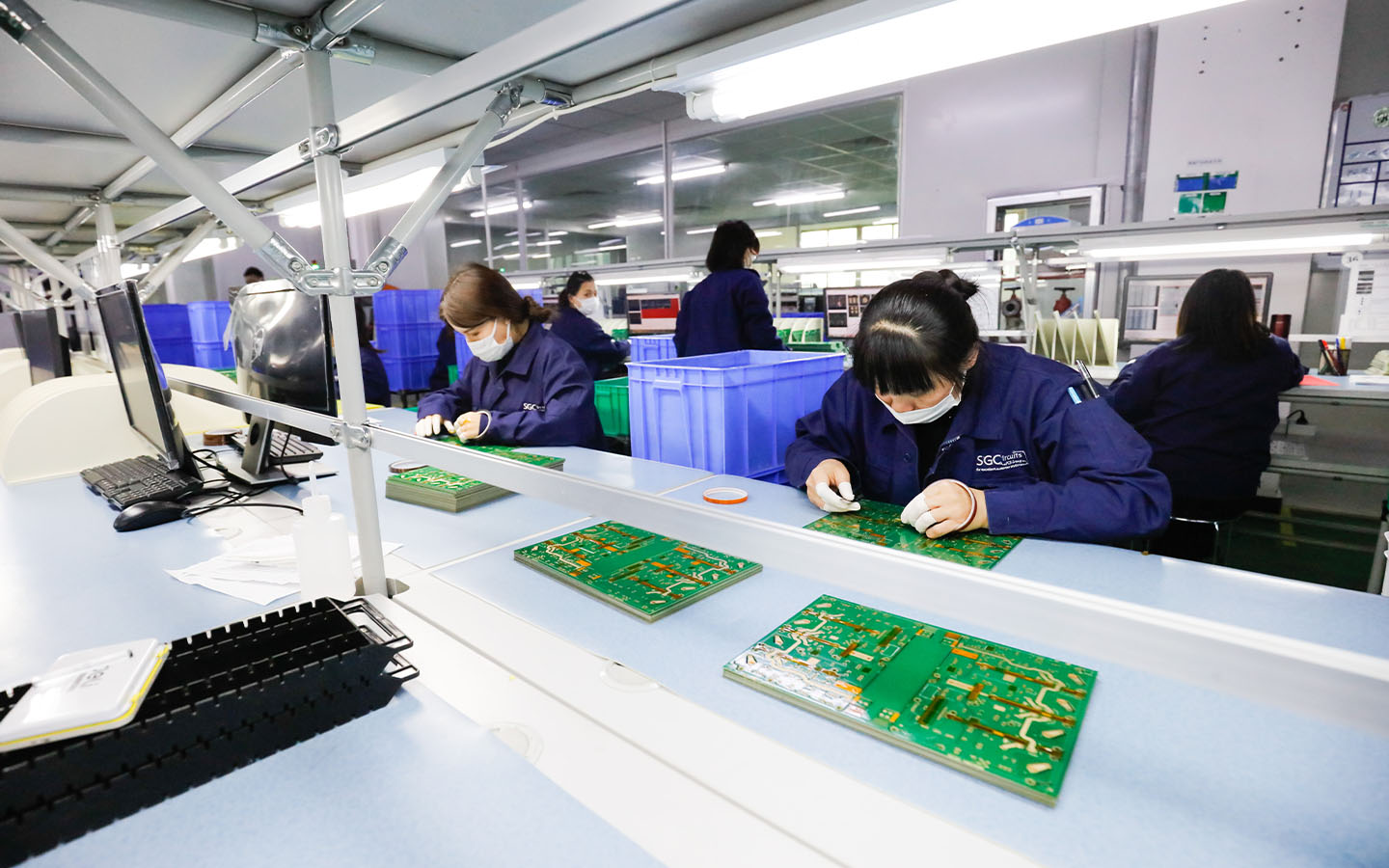 Front-loaded demand lifts April’s industrial activity in China