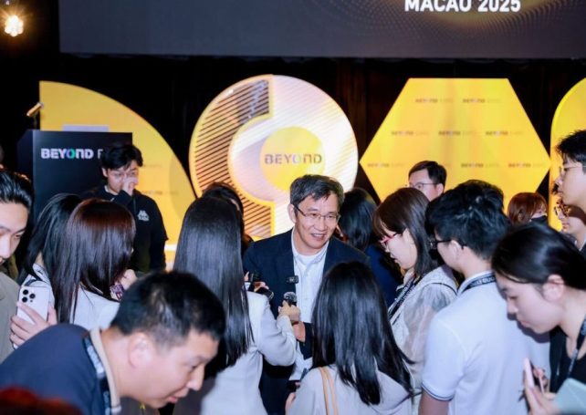Chinese tech incubator, XbotPark, is outpacing Western competitors, says founder 