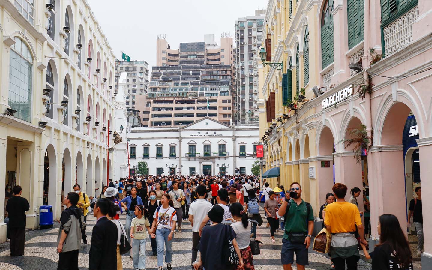An increase in migrant workers offsets Macao’s falling birth rate