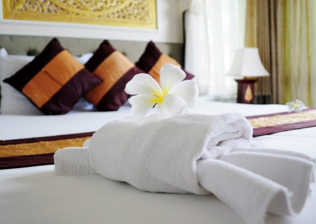 Macao’s five-star hotel rates continue their downward trajectory