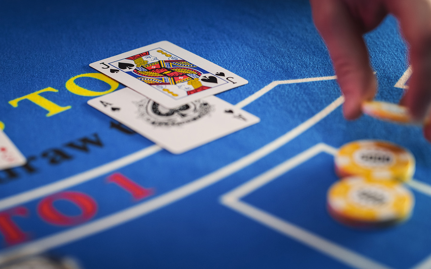 Macao casino action heats up during May Day holiday period