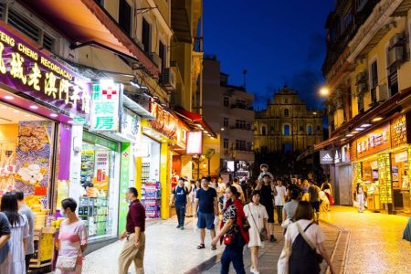 Lawmakers voice concerns for the future of small businesses in Macao