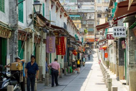 Macao issues its first yellow hot weather alert of 2025 Macao issues its first yellow hot weather alert of 2025