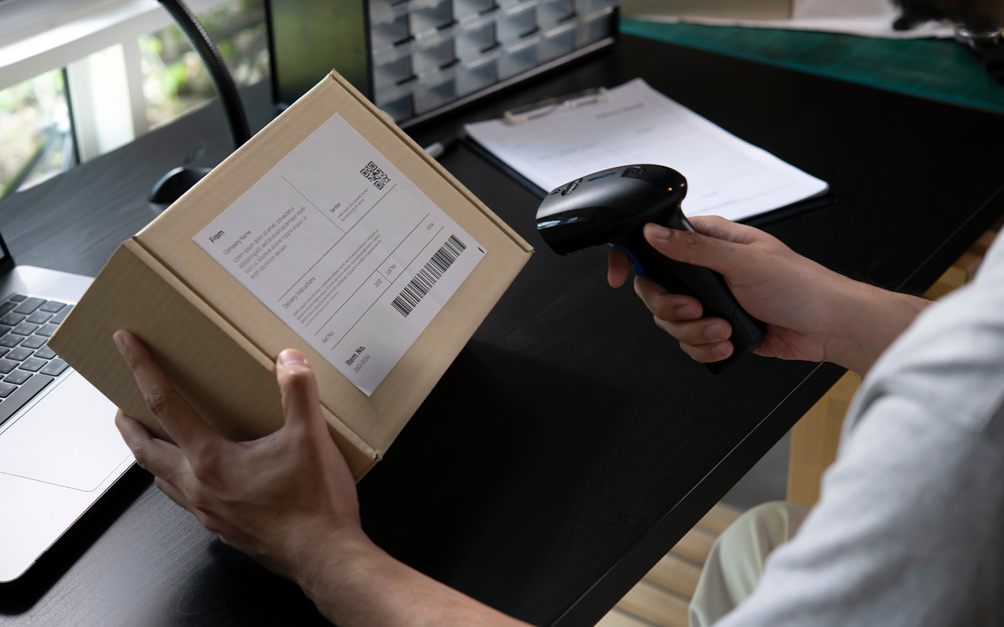 The US has cut duties on small parcels from China to 54 percent 