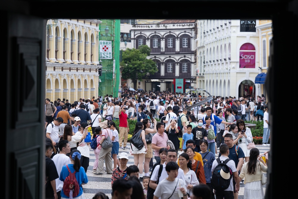 Macao welcomes huge influx of tourists during the May Day holiday