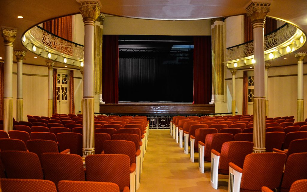 Macao’s historic theatre would be perfect for a small opera company, Reis believes